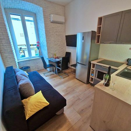 Lola'S Place Рийека Екстериор снимка