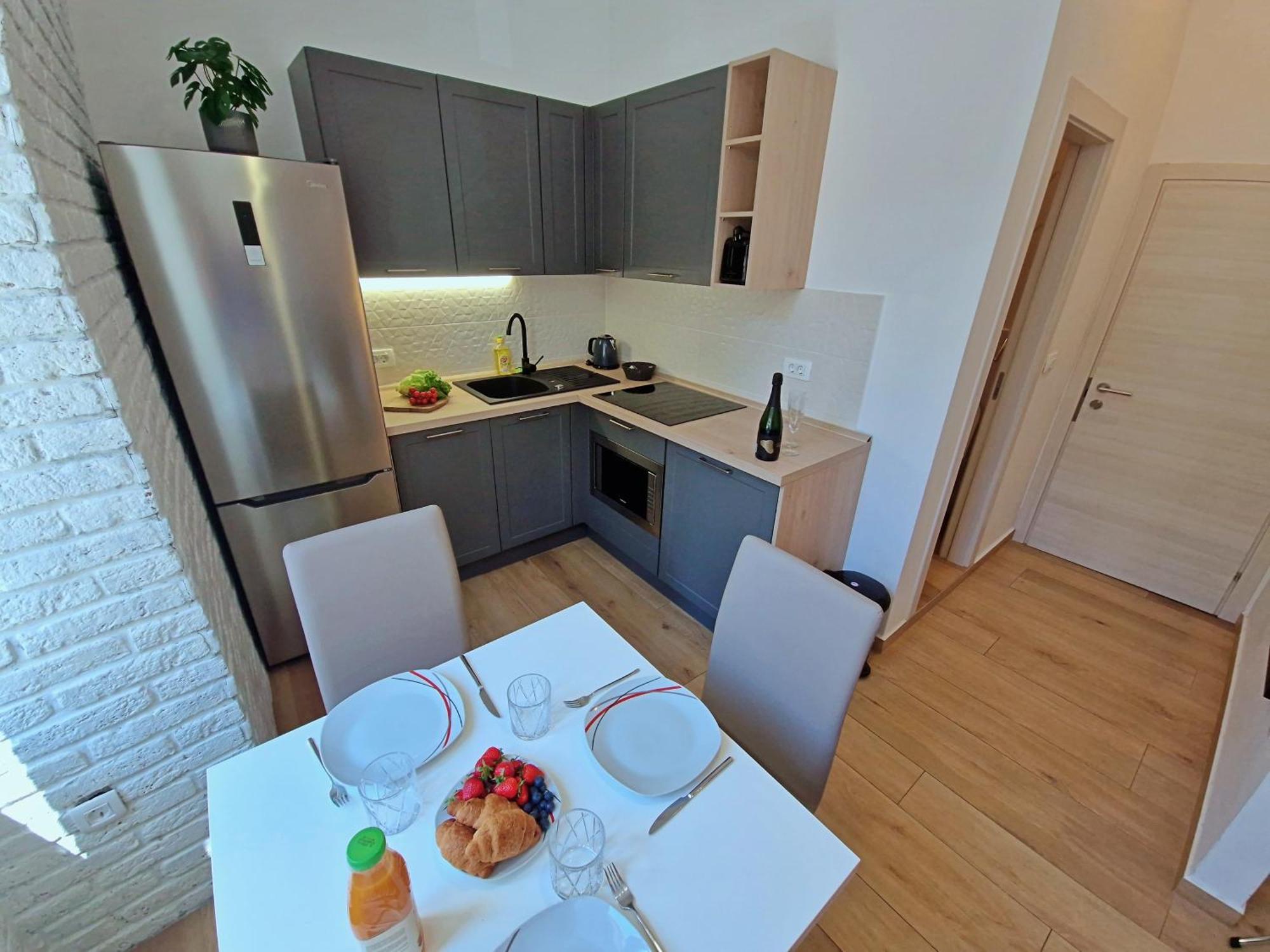Lola'S Place Рийека Екстериор снимка